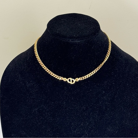 Dior necklace